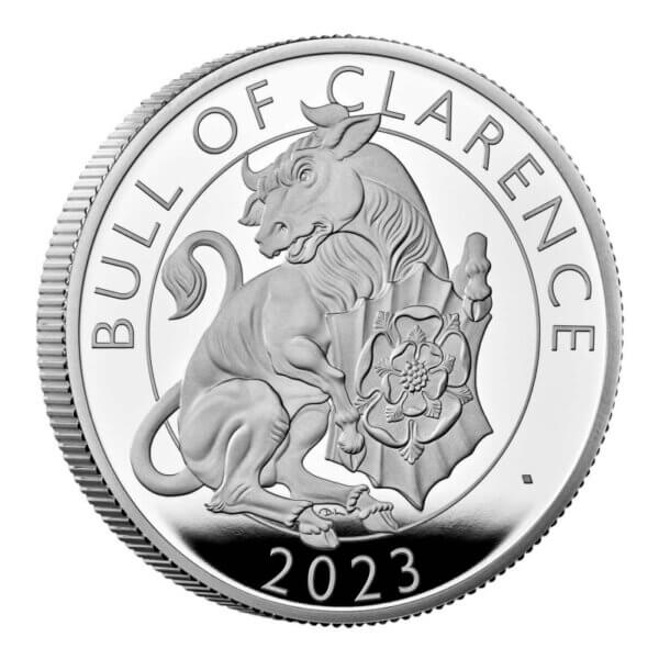 Moneda de Plata .Tudor Beasts The bull of Clarence. 2 Oz – 62.2 gramos. 5 Libras de Gran Bretaña Carlos III